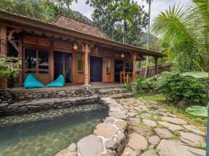 Aruna les - 3hvězdičkové hotely ve městě Tejakula