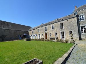 Cosy Cottage in Barvaux-Condroz with Garden