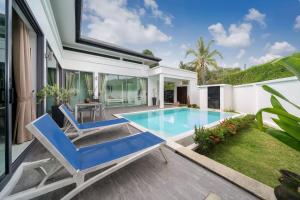 Tropical Bliss, Magnificent 2BR Villa Isawan with Saltwater Pool, Rawai