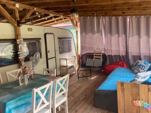 Каравана Макси