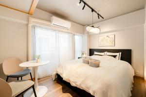 7minute walk from JR Takadanobaba Station, 11 minutes from Shinjuku ,Wi-Fi, simple and high-quality space