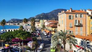 Panoramic Seaview & Sunset Studio in Old Town