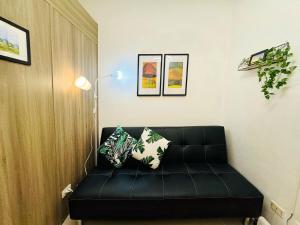 1BR Condotel with Balcony at FAME Residences #FM41-1