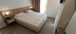 Budget Twin Room room in Catherine Hotel