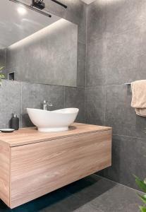 Rustikal Apartment with Garden and Free Parking