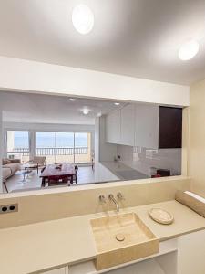 Front de mer, confort et élégant