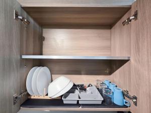 1BR Condotel with Balcony at FAME Residences #FM56-1