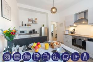 Modernes Apartment mit Garage & PS4 in Messenähe von STAY YOUR WAY