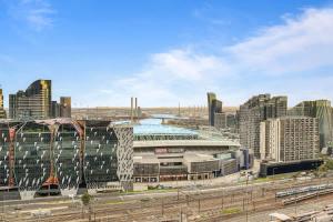 Upper West Side Gem on 25th Floor with pool and gym