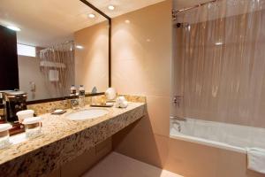 Radisson Hotel Decapolis Miraflores