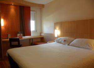 Hotels Hotel Ibis Nevers : photos des chambres