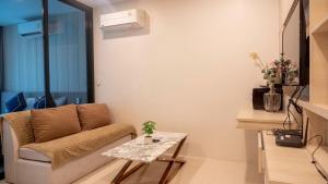 Deluxe Suite Pool view 1BR