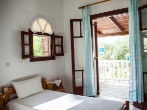 Areti Orfeas Studios Zakynthos Greece