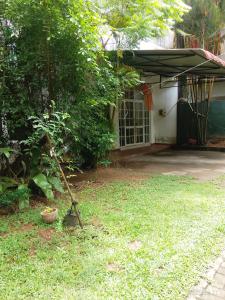 Private Guest Room 3 Bunks & Bath Rathanapitiya