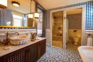 Hagia Sofia Mansions Istanbul, Curio Collection by Hilton