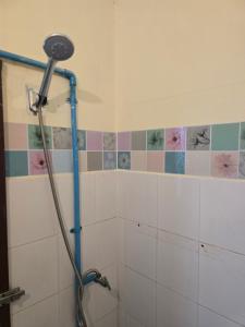 J Place Studio 204 with free Wifi, near Skytrain