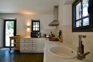 Villas Magnifique Bastide Provencale avec piscine entierement privatisee : photos des chambres