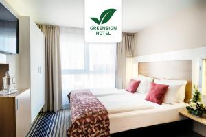 Superior Queen Room room in Best Western Plus Welcome Hotel Frankfurt