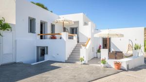 Muca Houses