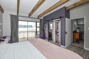 20 J Carter Yzerfontein