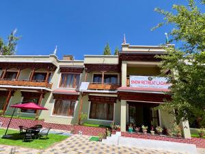 Snow Retreat Ladakh