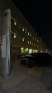 إفيرست الملقا الذاتية