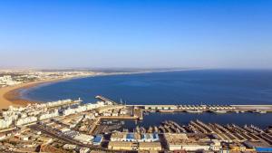 Wonderful penthouse with pool view in Agadir