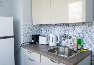 Bright & Airy Flat with 2 Bedrooms - Urban peace by Flat Mаnаger