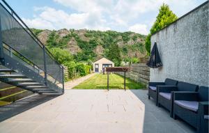 Appartements Appartement Proche De La Meuse : photos des chambres