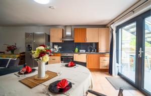 Appartements Appartement Proche De La Meuse : photos des chambres