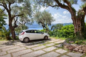 Villa Andy-Appartamento con vista lago