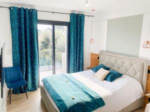 Top of House, private Pool Spa 7 people