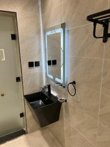 استديو انيق وهادئ دخول ذكي بالملقا 1001