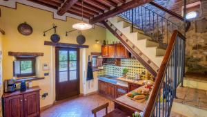 Montebendico 6, Emma Villas