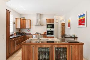 Maisons de vacances Maison VALFLO : photos des chambres