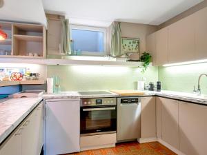 Gemütliche Ferienwohnung mit Terrasse und Seeblick