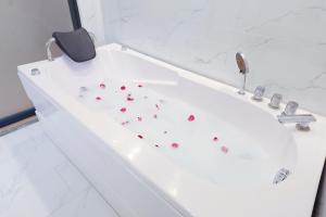 Mia Noi Bai Airport Hotel