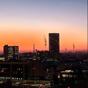 Appartements Appt with Eiffel Tower view at Paris La Defense : photos des chambres