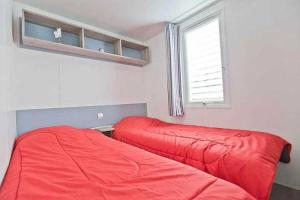Campings Camping 3 etoiles - Piscine - ccbbhdi : photos des chambres