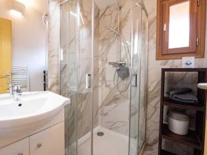 Campings Camping 3 etoiles - Piscine - ccbbhdi : photos des chambres