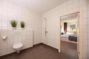 Familiehuis met Hottub + trekkershutten | 18 Pers.