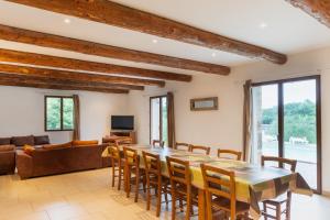 Maisons de vacances Les Sources Gite Les pechers : photos des chambres
