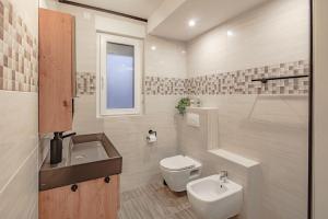 Cozy Two Bedroom Apartment Rose with Terrace