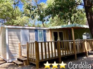 Campings Camping 3 etoiles - Piscine - ccbbhgd : photos des chambres
