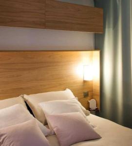 Campings Camping 3 etoiles - Piscine - ccbbhca : photos des chambres