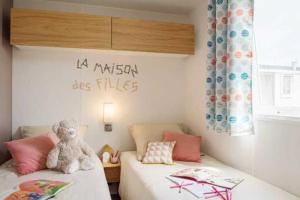 Campings Camping 3 etoiles - Piscine - ccbbhca : Mobile Home - 4