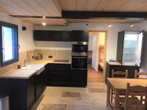 Appartements La Pieuca, 50 m2 apartment in old farmhouse : photos des chambres