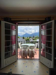 Appartements Pyrenees studio, vue, piscine : photos des chambres