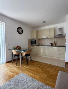 Sea view apartment in Kotor Bay