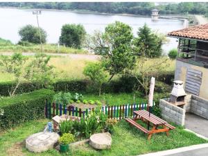 CASA PEPE embalse GRANDA Gozon